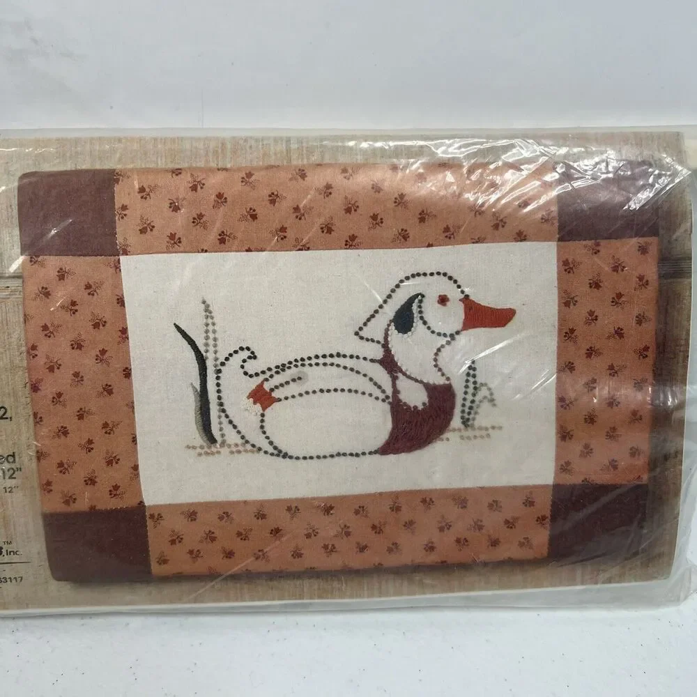 Wickin Stitchin Wood Duck Kit Candlewicking Crewel Flying Fingers‎ Sealed 1983